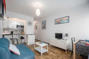 Отель Bayonne et Anglet à pied - Terrasse bois privative  Англе